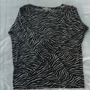 Michael Kors SML zebra long sleeve with gold zipper details